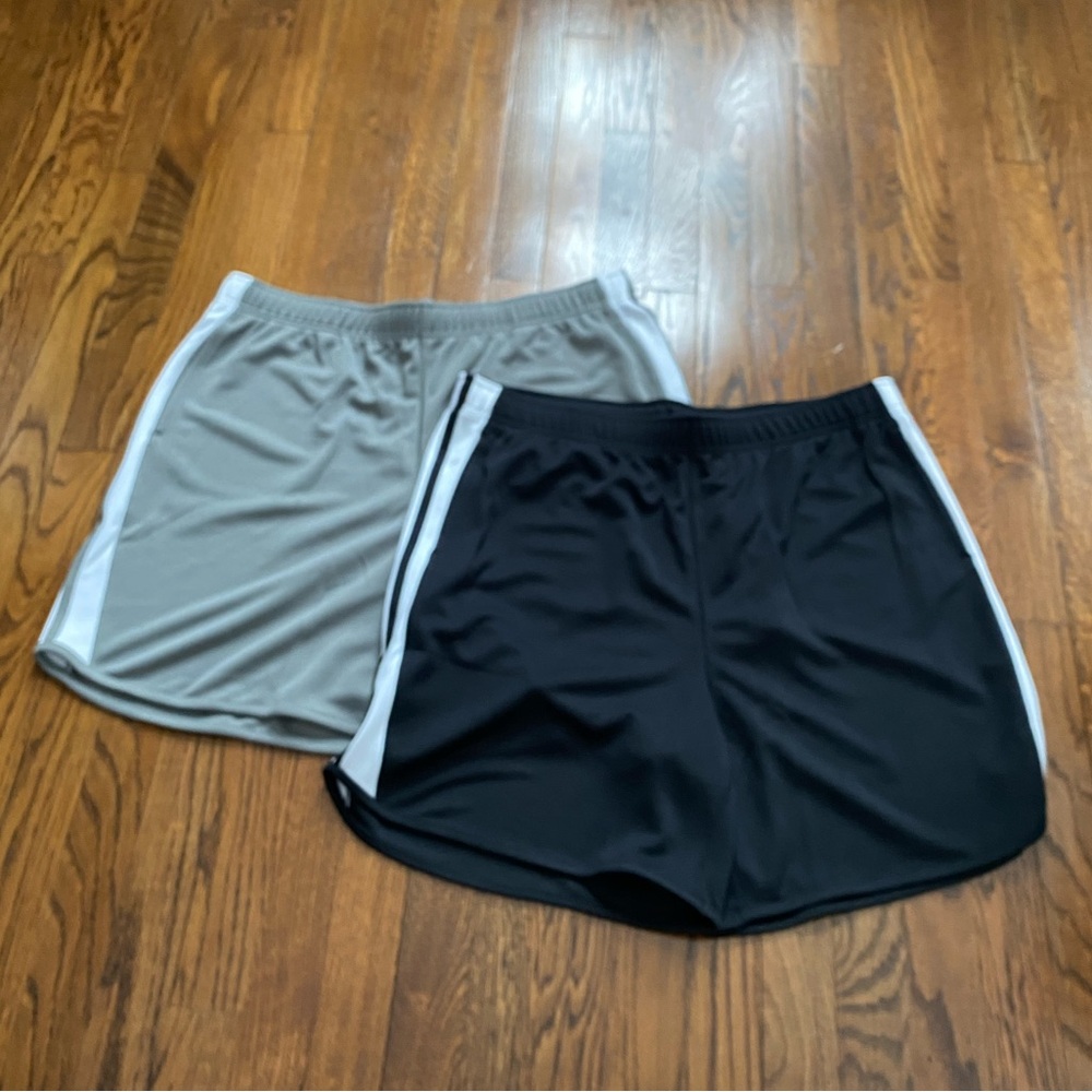 NWT Women's Lands' End Mesh Gym Shorts Size Large - Lot of 2 Black / Grey